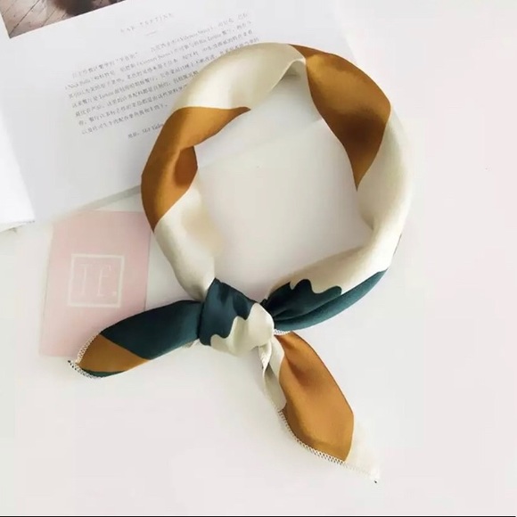 Accessories - 🌟NEW ARRIVAL🌟 Adorable Bandana/Scarf